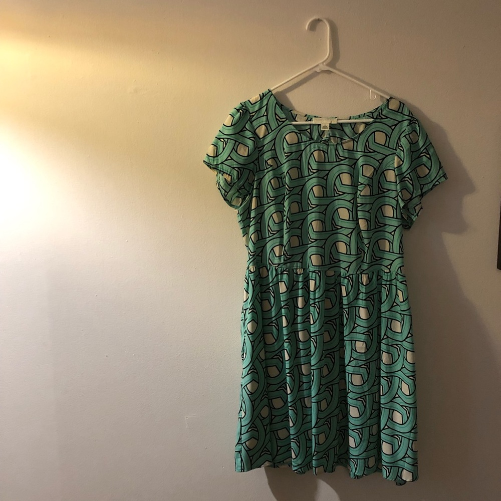 F21+ Art-deco inspired dress